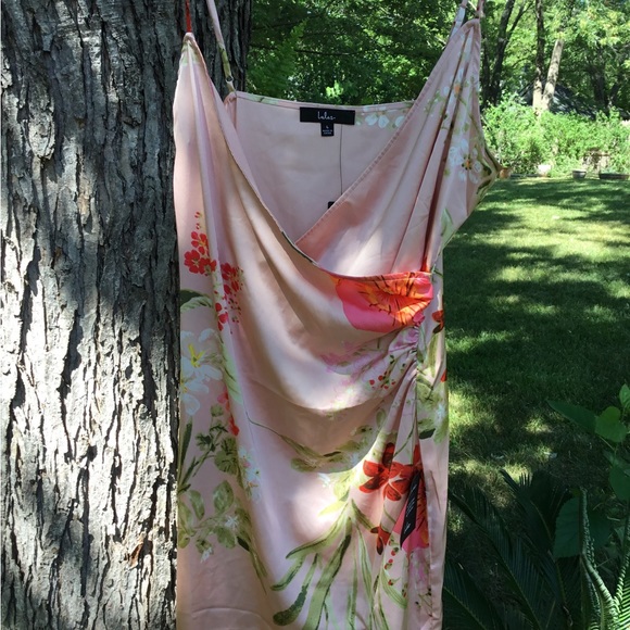 Lulus Dress.                                        NWT - Picture 11 of 13